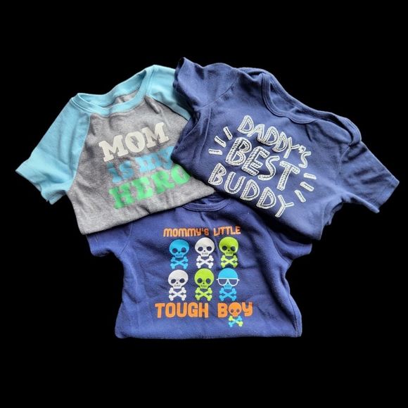 Baby boy onesies size 24mos - Picture 3 of 9